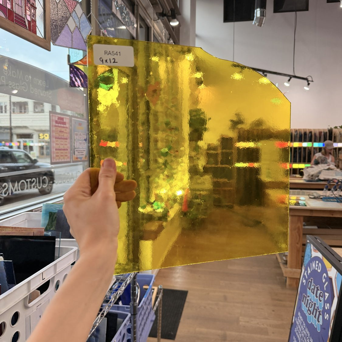 Transparent Yellow Spectrum