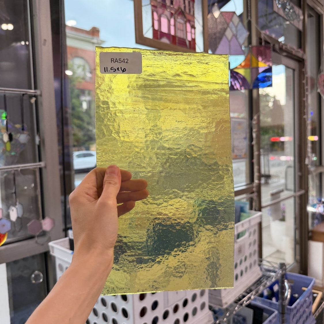 Transparent Vintage Yellow (Color Shifting)