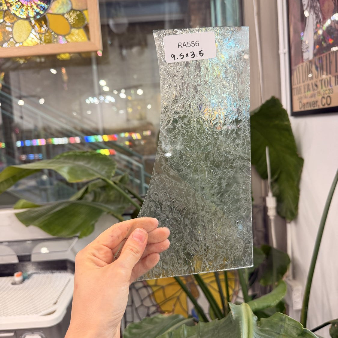 Clear Glue Chip