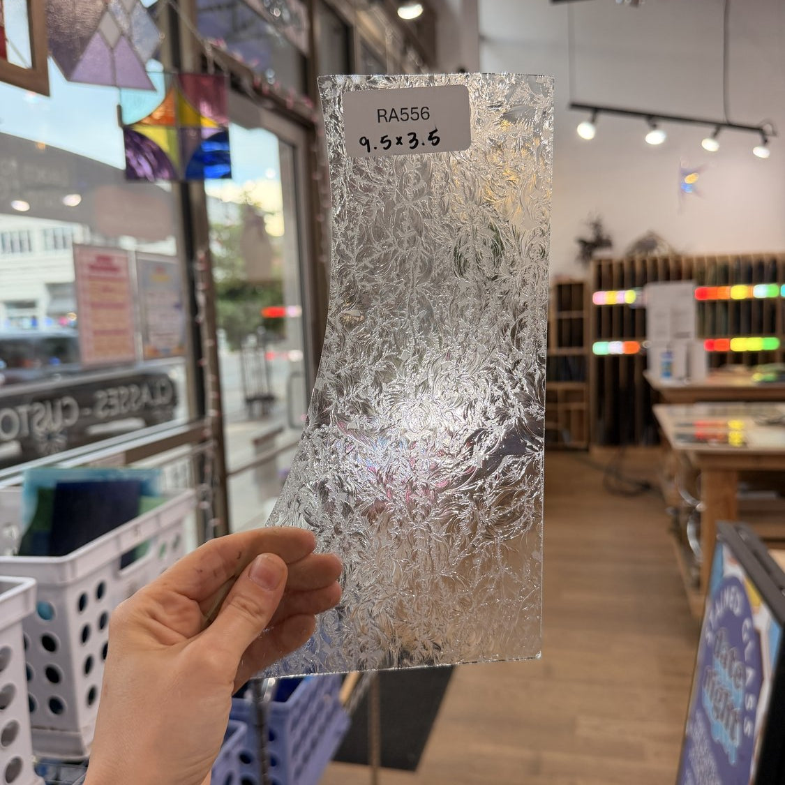 Clear Glue Chip