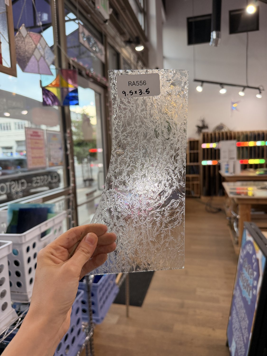 Clear Glue Chip