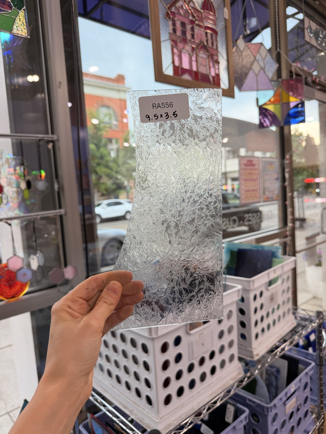 Clear Glue Chip