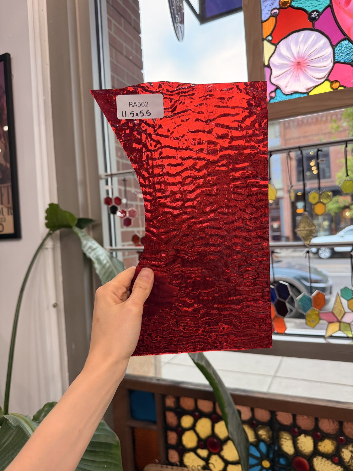 Red Ripple Textured Transparent – RA562