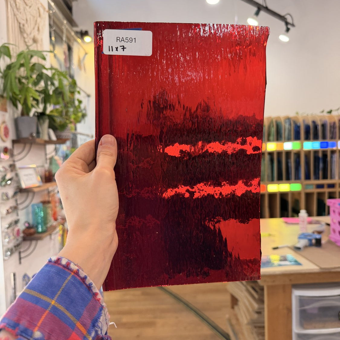 Red Vintage Transparent Waterglass Spectrum Sheet Glass