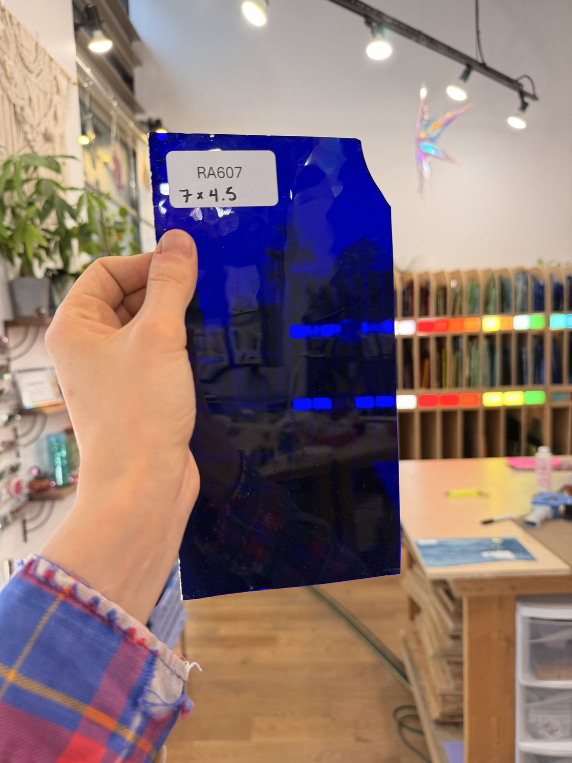 Dark Blue on Clear Flash Glass Mouthblown Sheet Glass