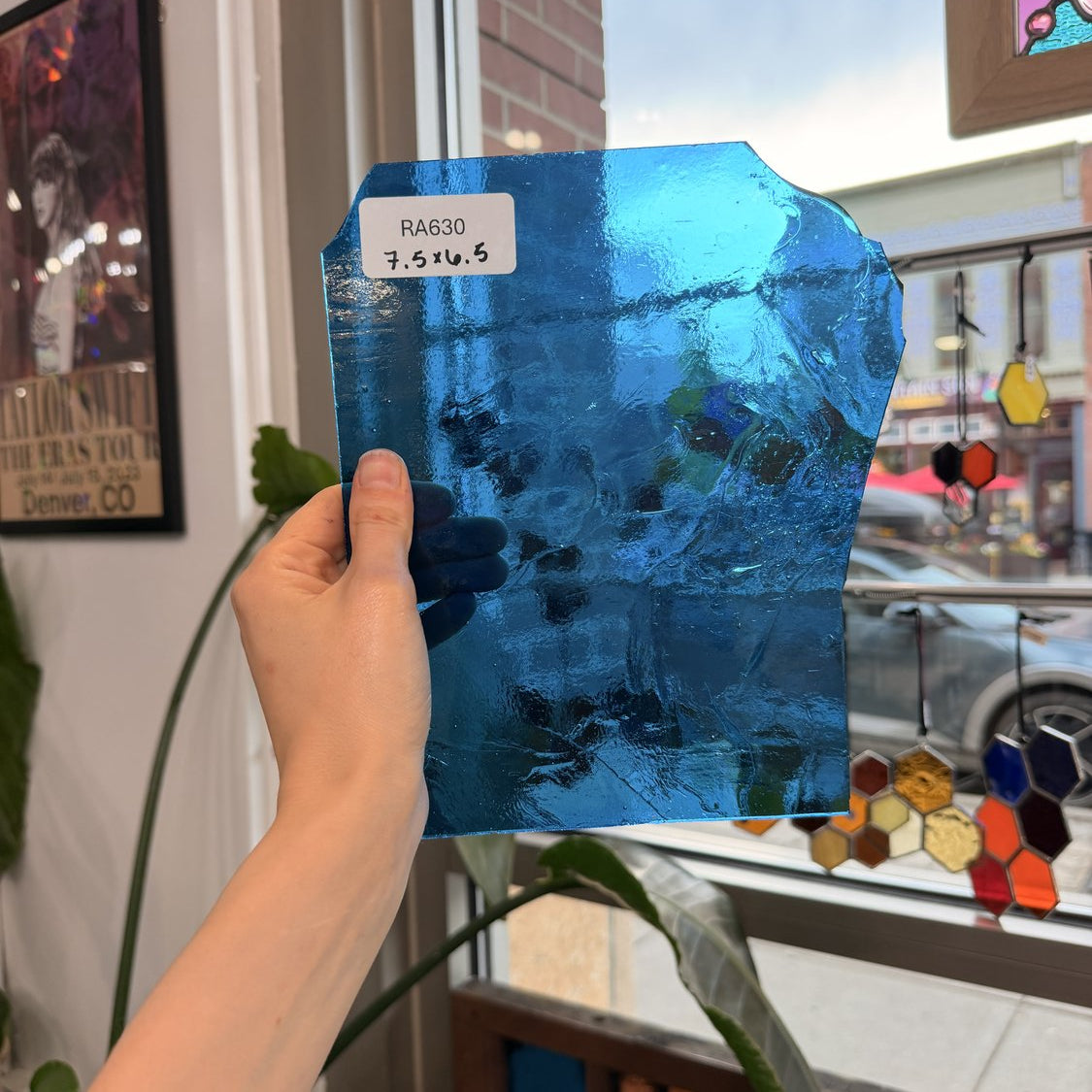 Medium Blue Transparent Kokomo