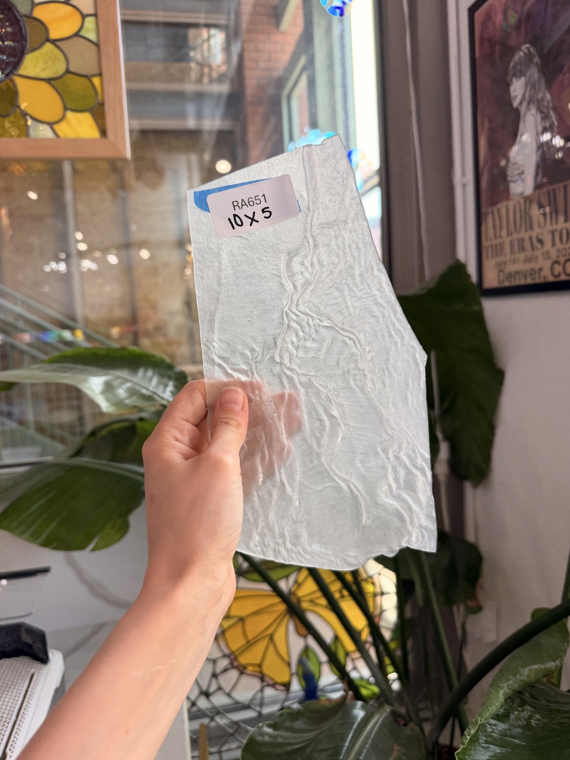 Clear Milky Rippled – RA651