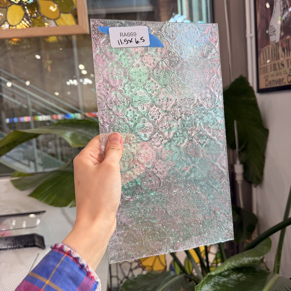 Iridescent Lace Clear