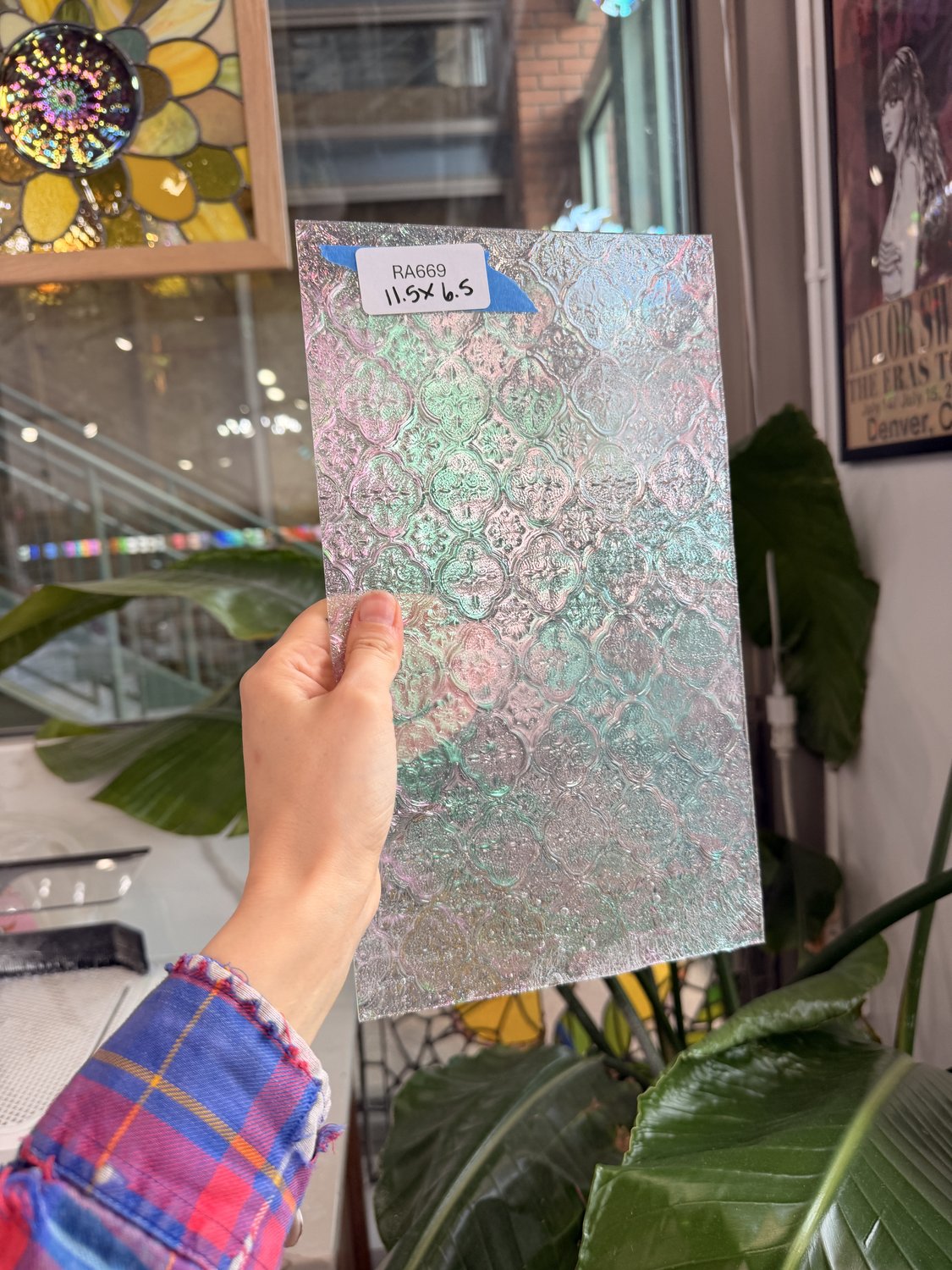 Iridescent Lace Clear