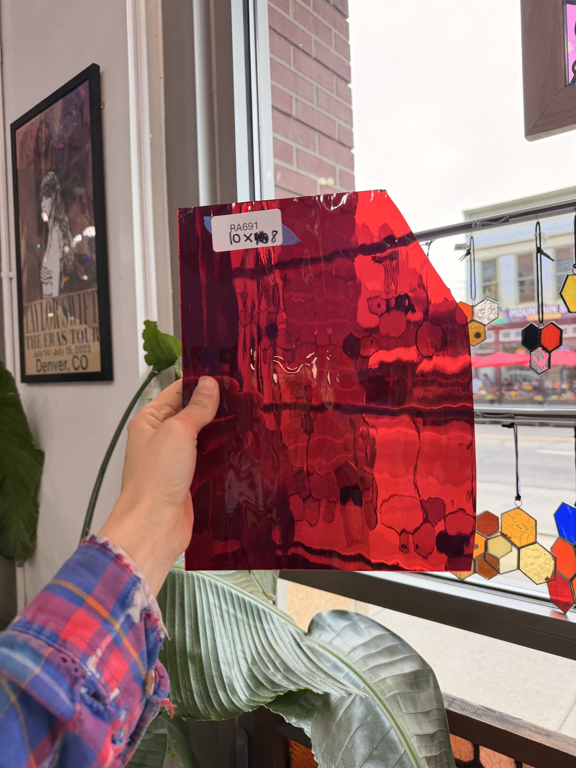 Red Waterglass