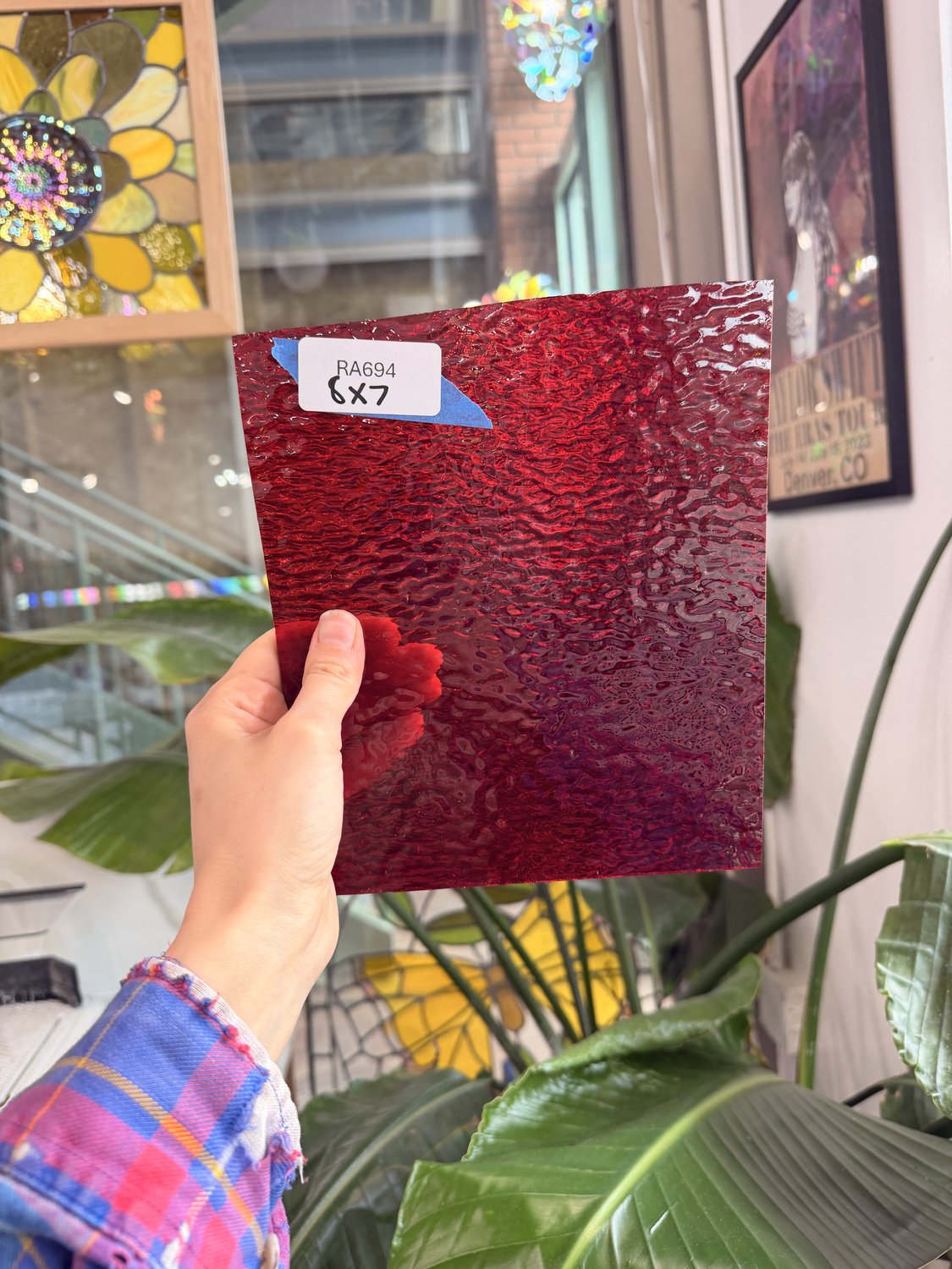 Red Ripple Transparent – RA694