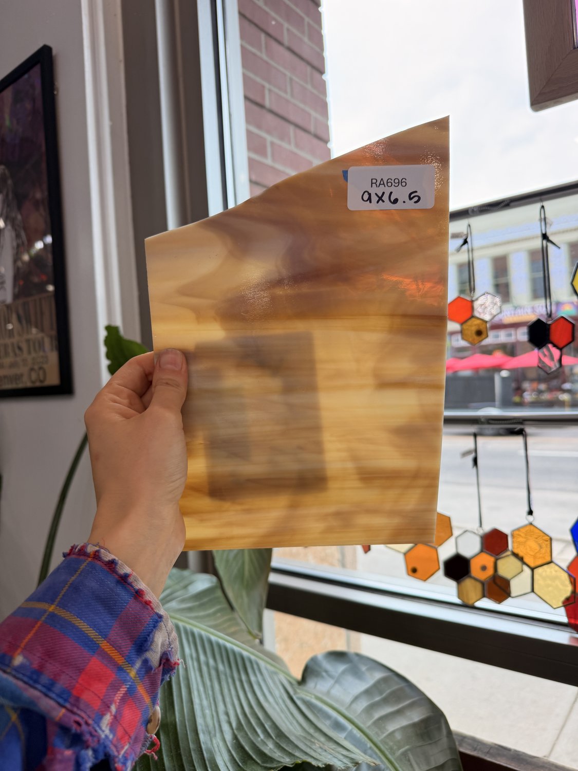 Medium Amber/White Oceanside Fusible 96 COE – RA696