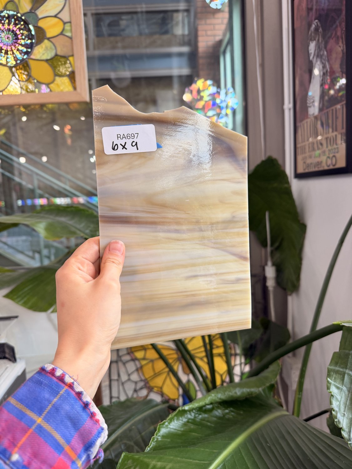 Medium Amber/White Oceanside Fusible 96 COE – RA697
