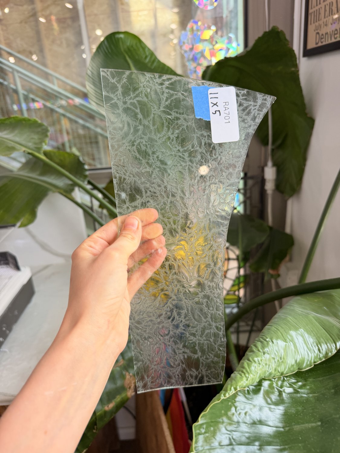 Seafoam Transparent Glue Chip Sheet Glass