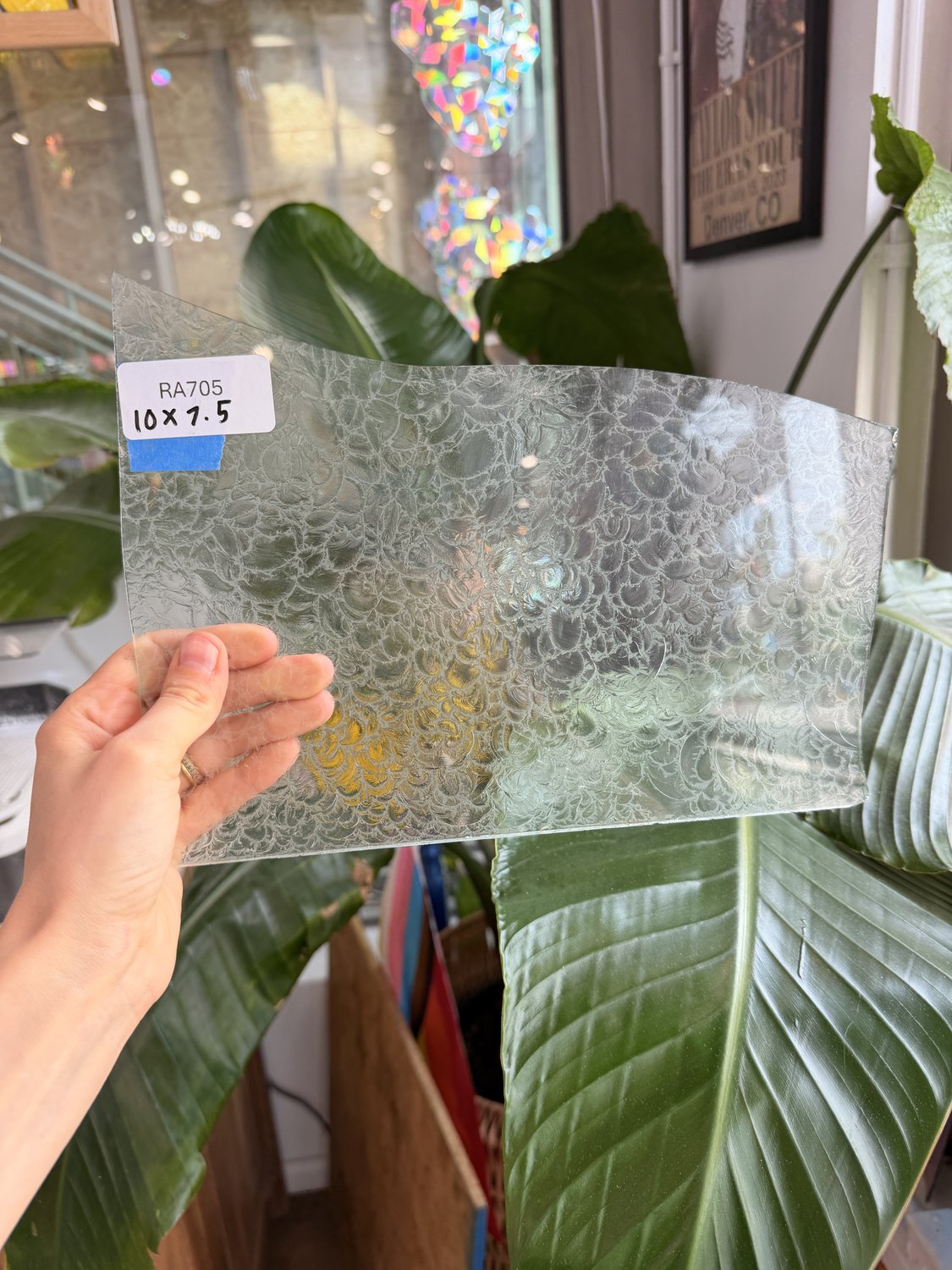 Seafoam Transparent Glue Chip Sheet Glass