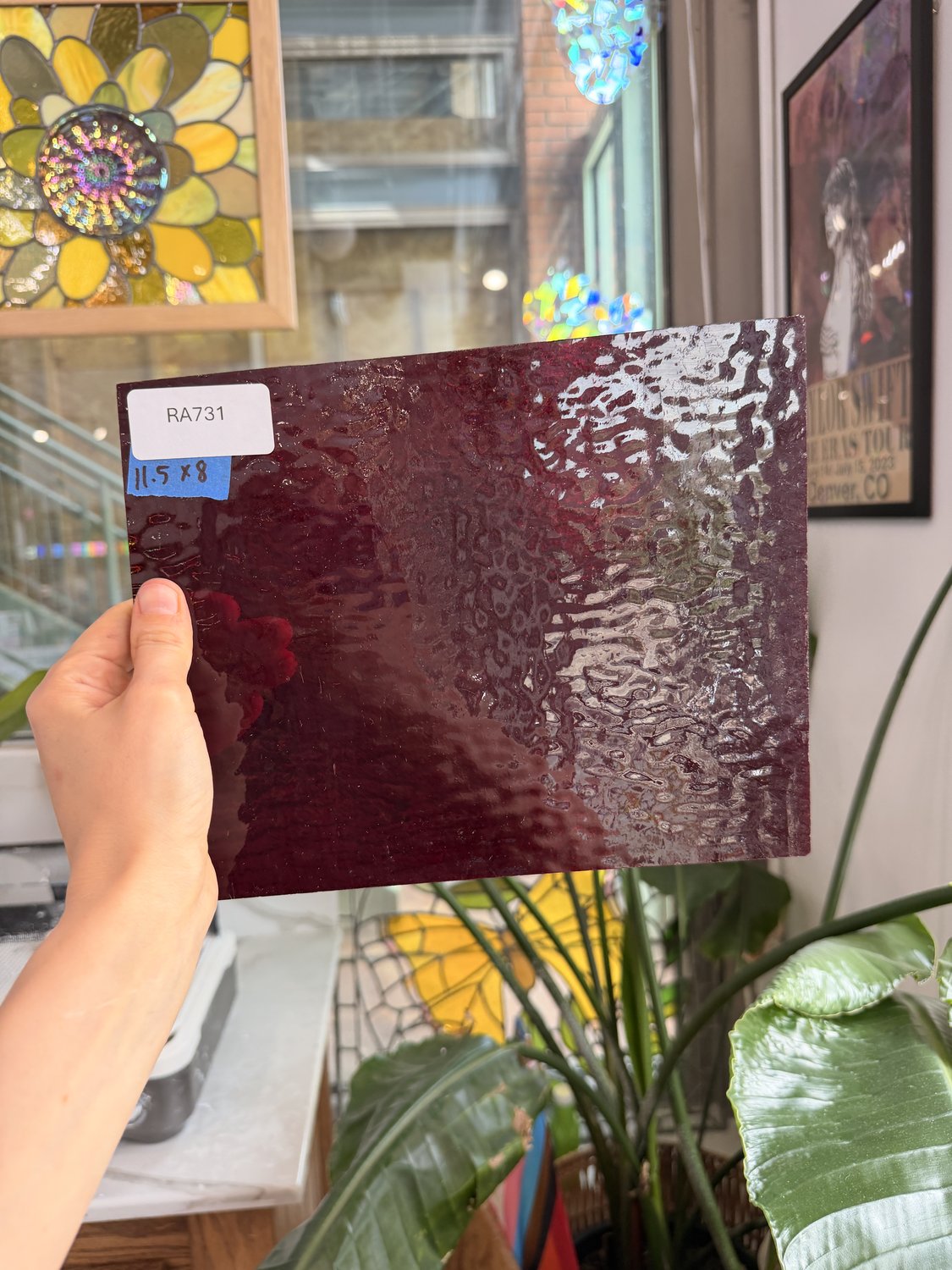 Red Granite Transparent Kokomo Sheet Glass