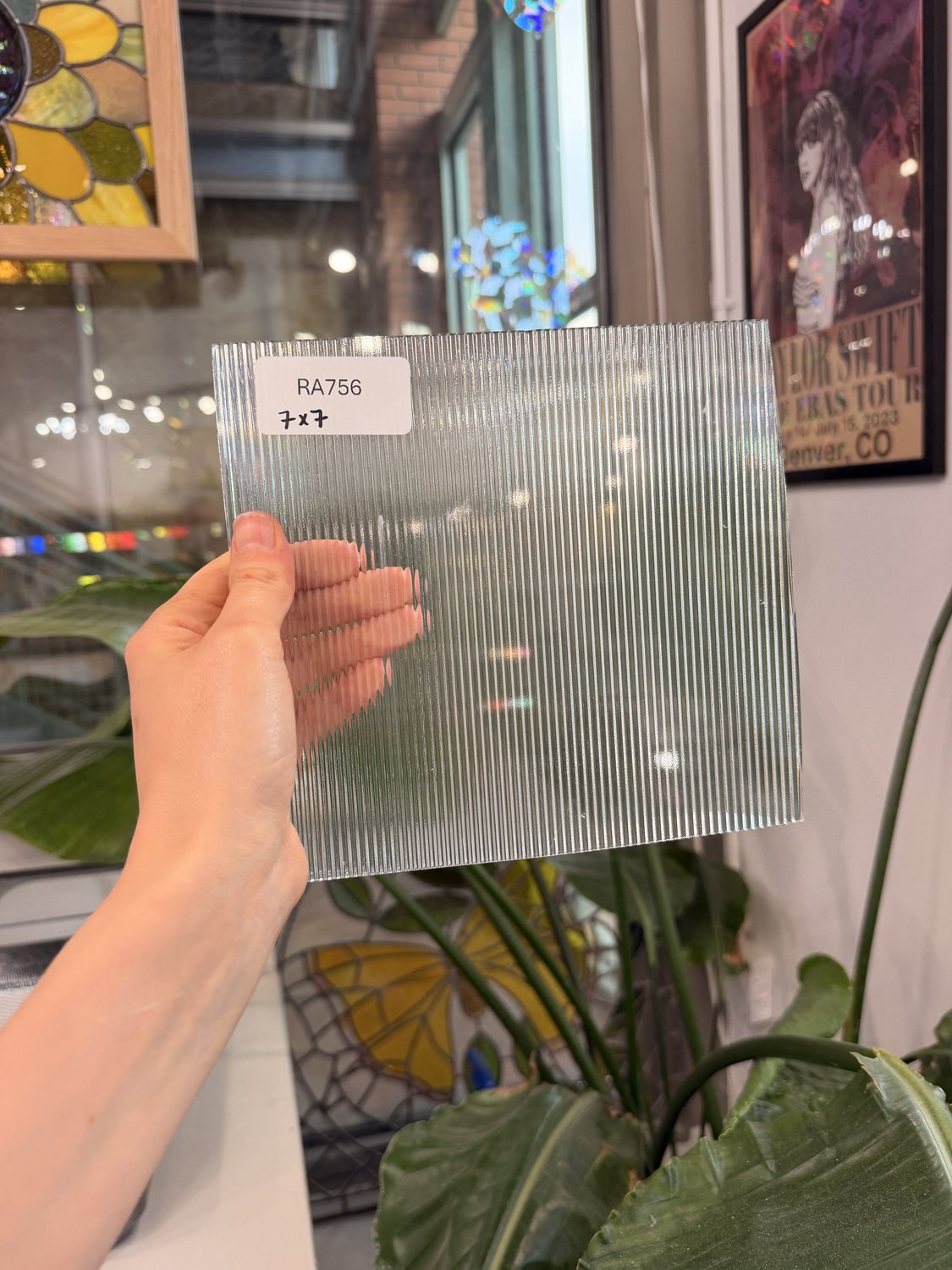 Clear Reeded – RA756