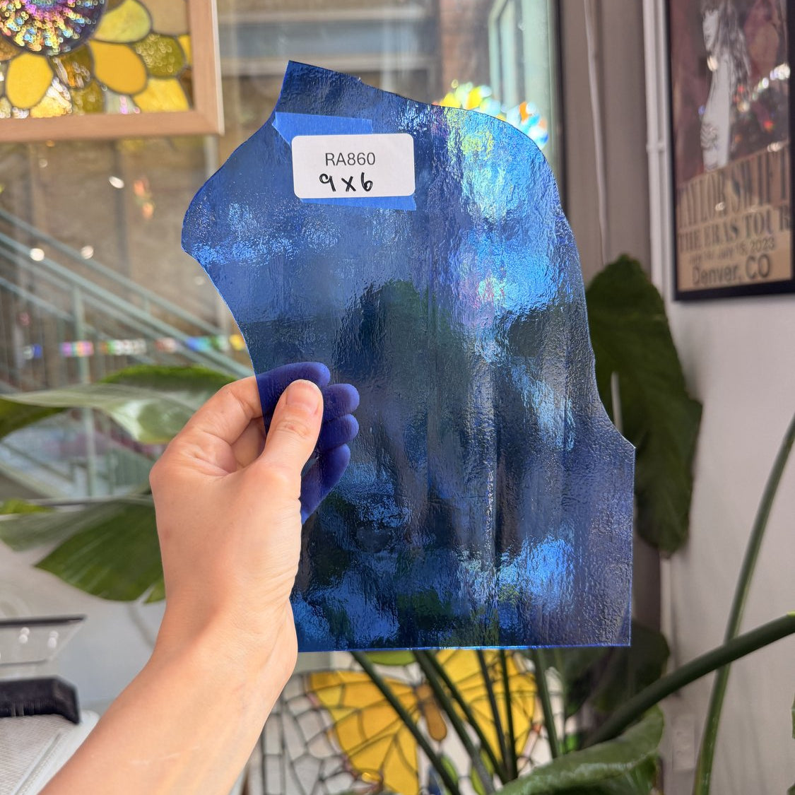 Medium Blue Transparent