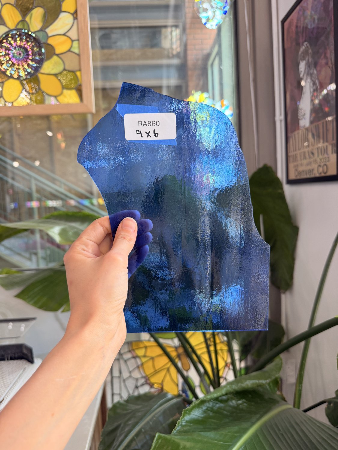 Medium Blue Transparent