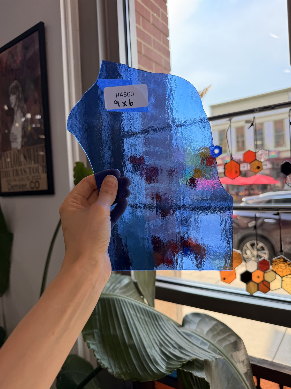 Medium Blue Transparent