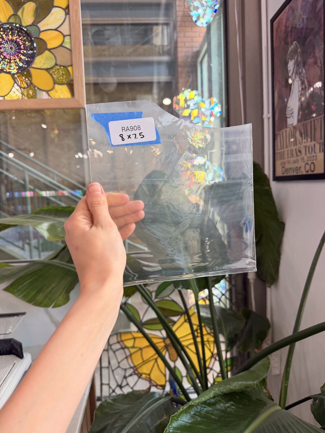 Milky Mouthblown – RA908