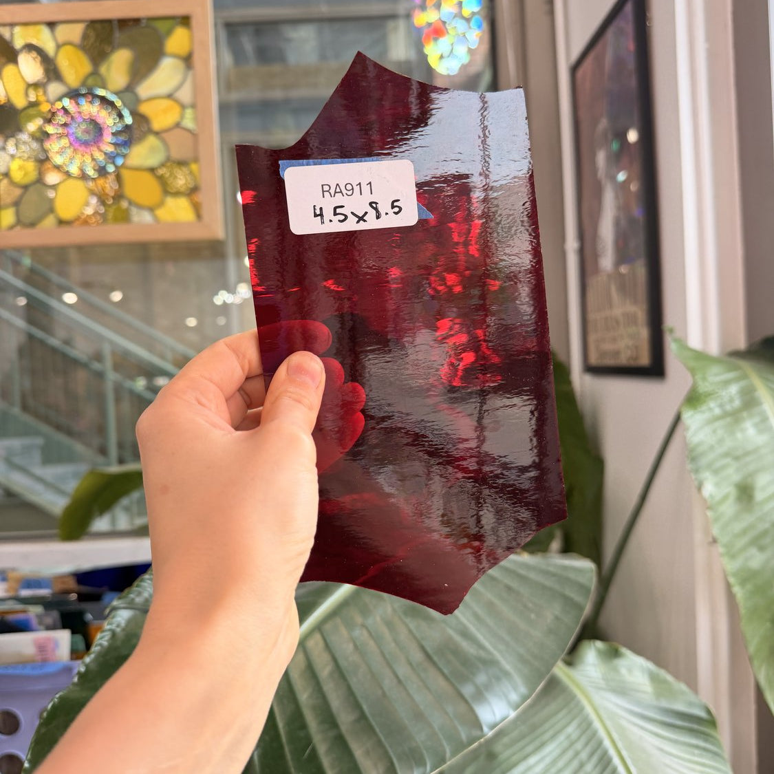 Red Transparent Spectrum