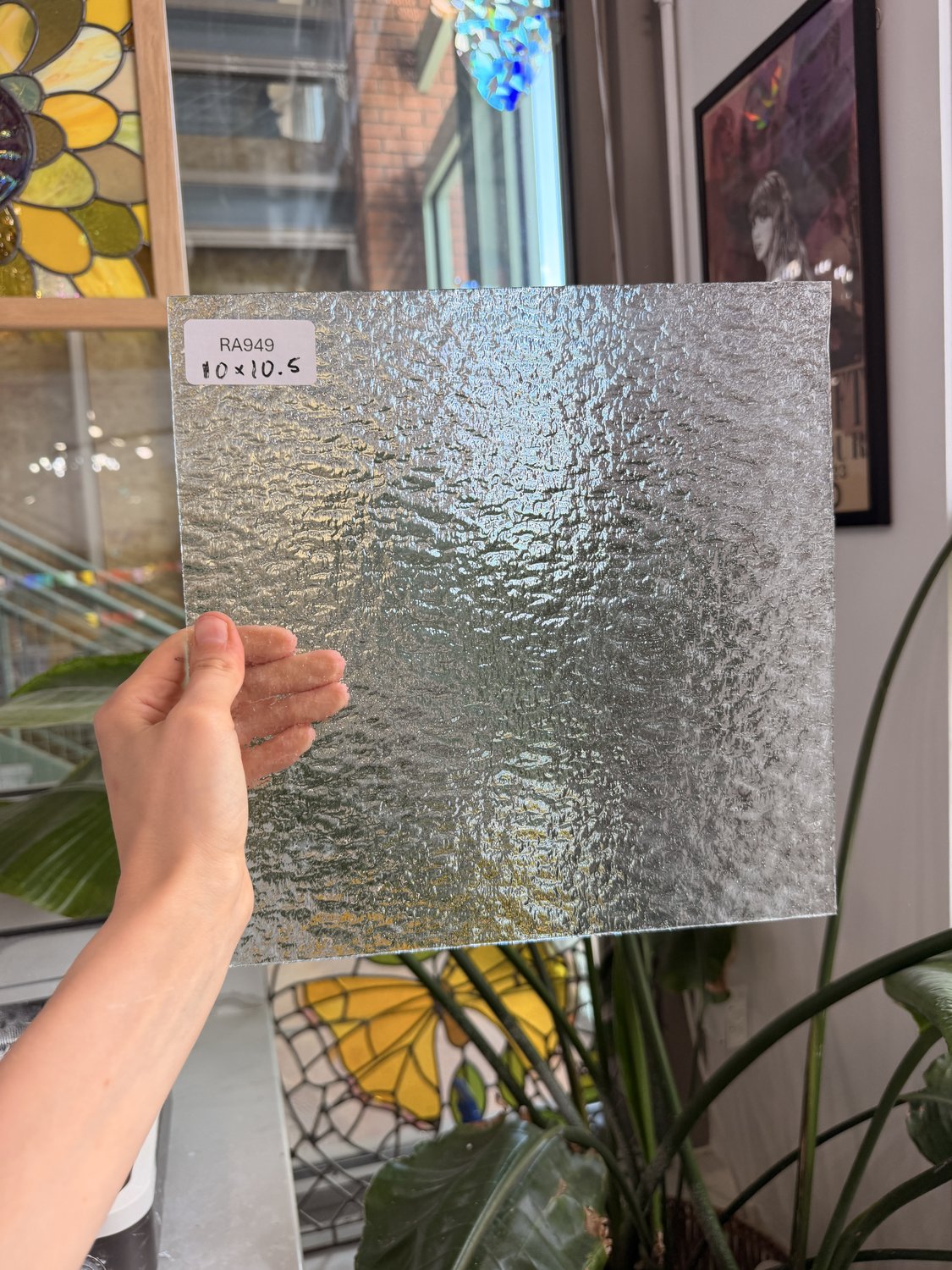 Clear Granite Spectrum Sheet Glass