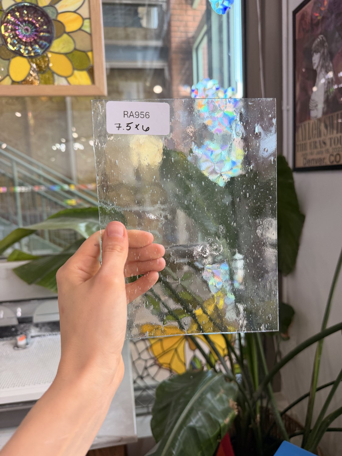 Spectrum Seedy Vintage Sheet Glass