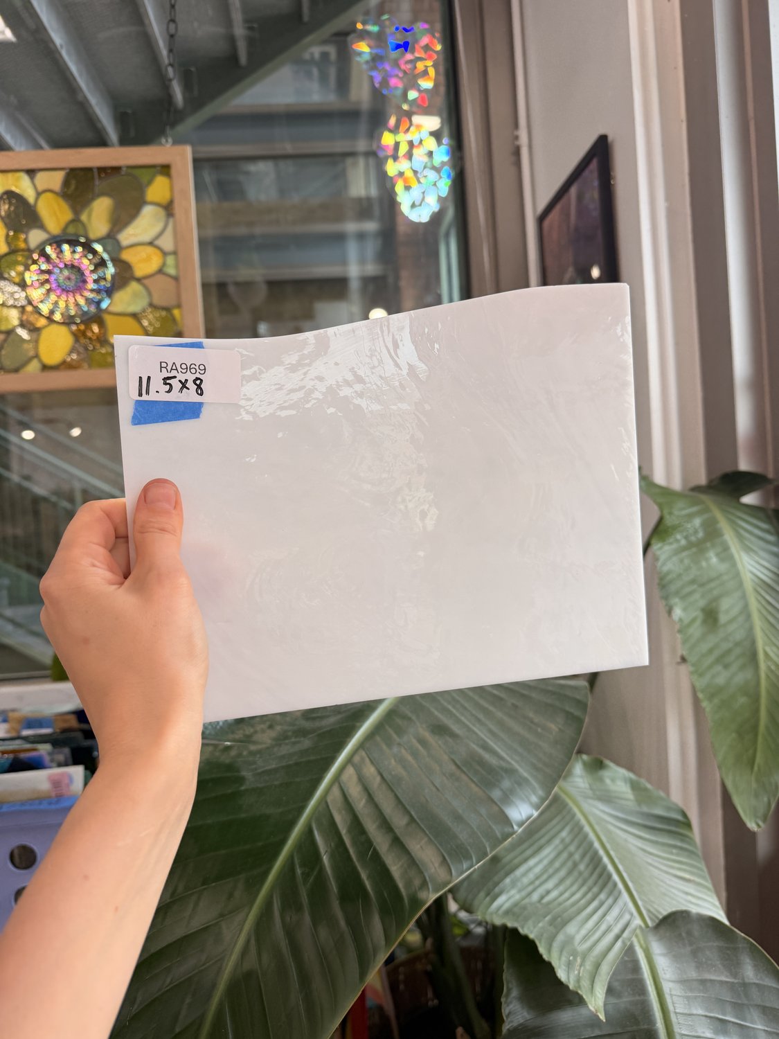 White Wispy Spectrum Sheet Glass