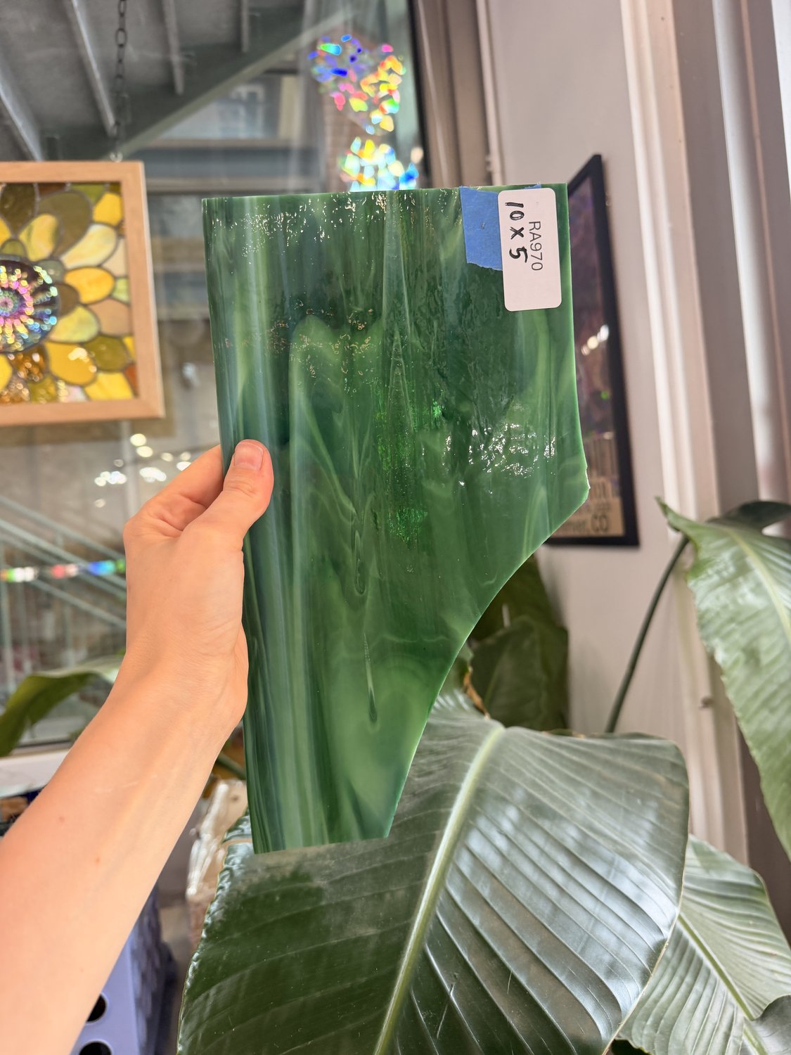 Green White Wispy Spectrum Sheet Glass