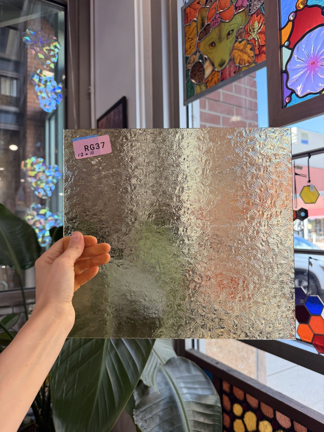 Vanilla Transparent Florentine Sheet Glass