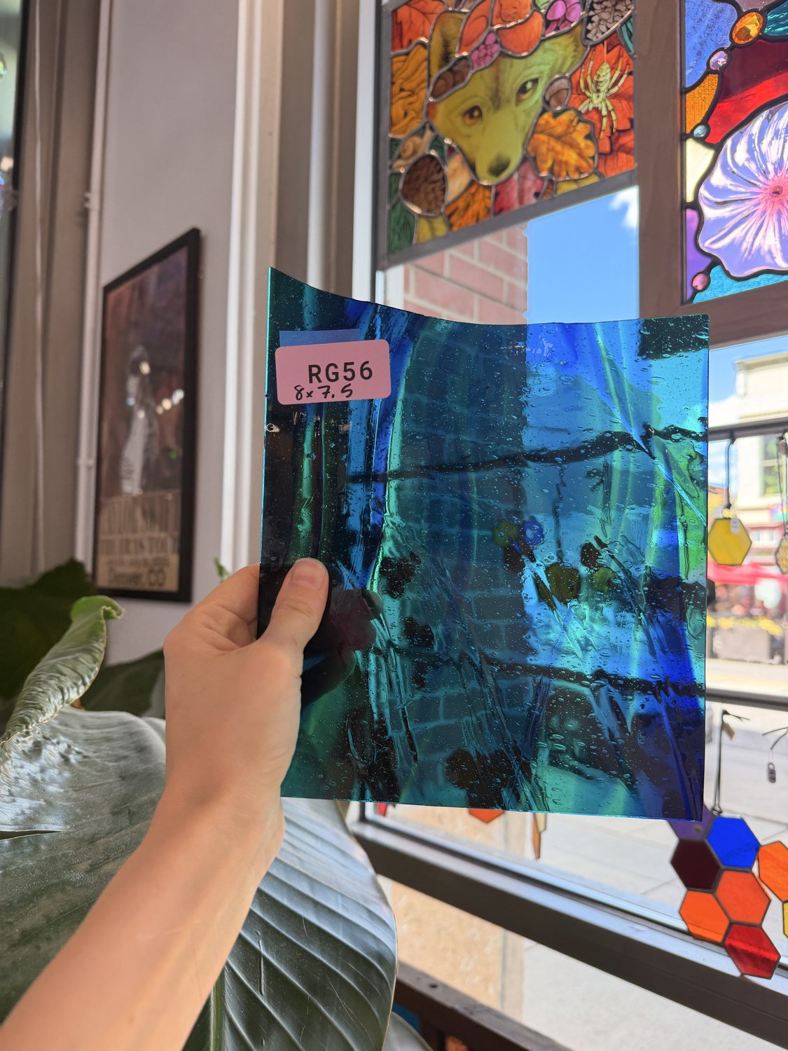 Dark Blue Teal Wispy Mixed Lamberts Sheet Glass – RG56