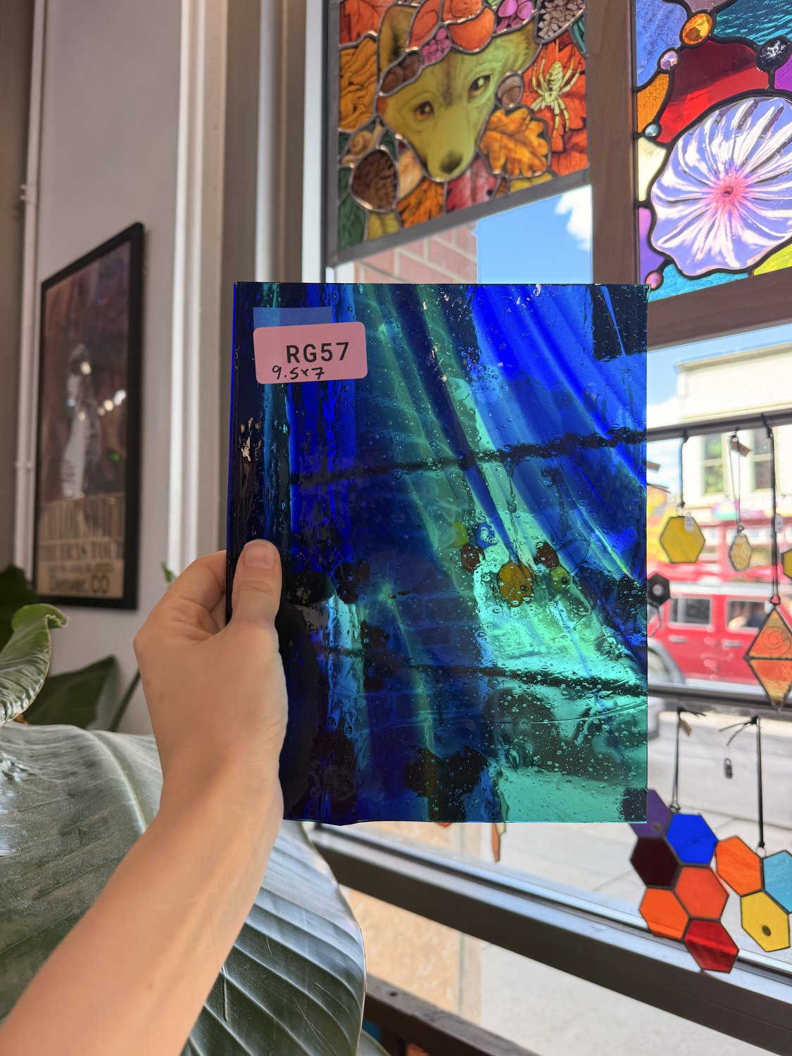 Dark Blue Teal Wispy Mixed Lamberts Sheet Glass – RG57