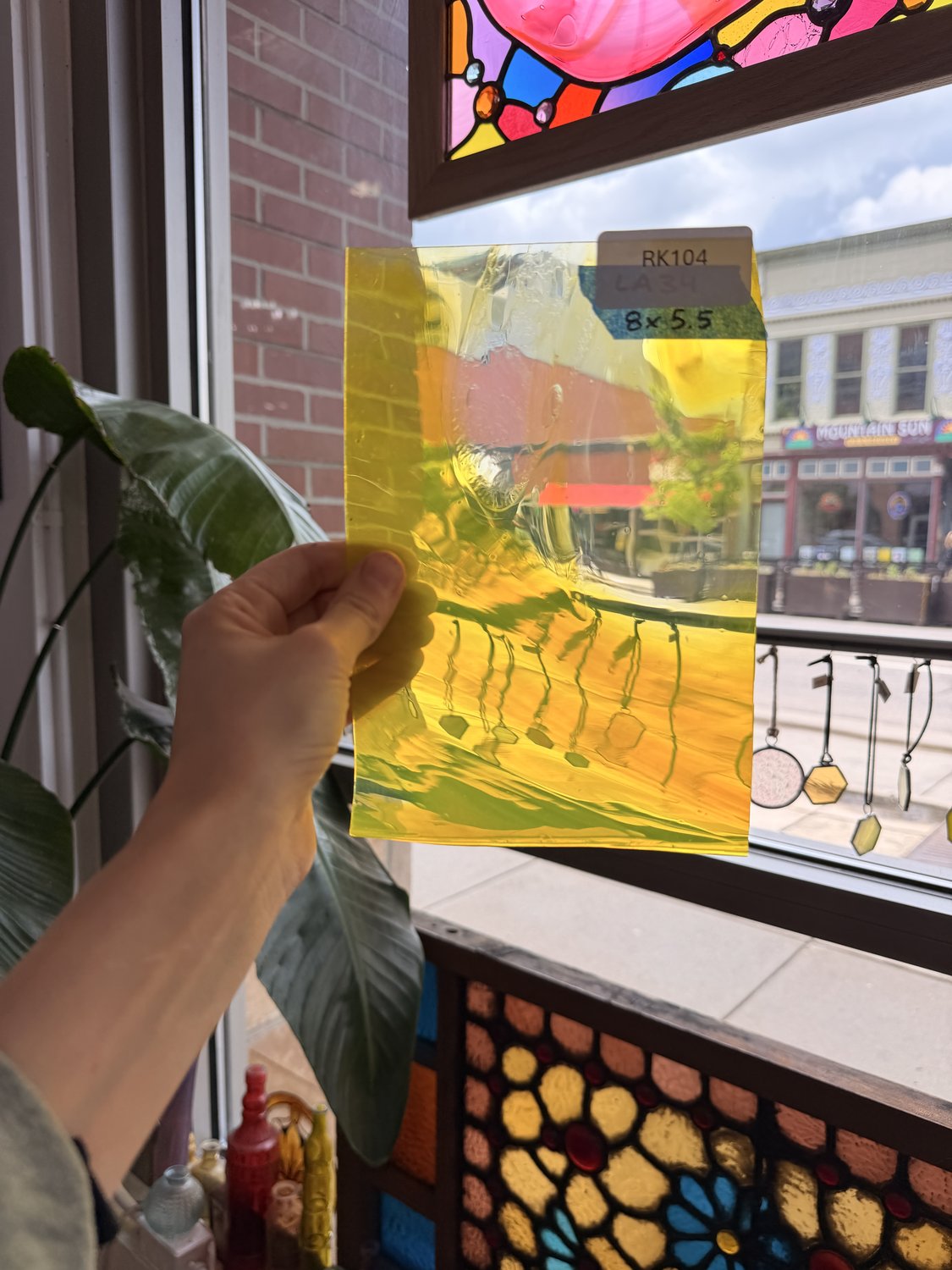 Neon Yellow Lamberts Mouthblown Sheet Glass Lamberts Glass 8x5.5in (LA-33977389)