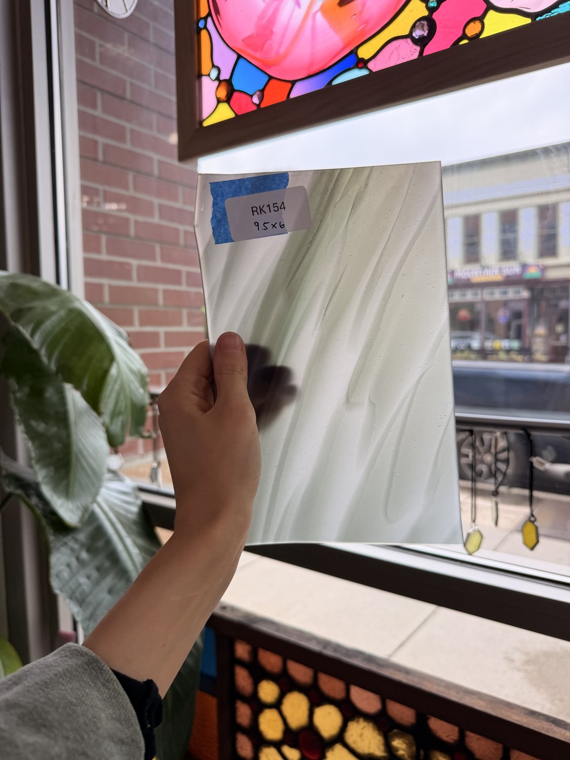 Gray White on Clear Lamberts Flash Glass Sheet Glass Lamberts Glass 9.5x6in (LA-95735085)