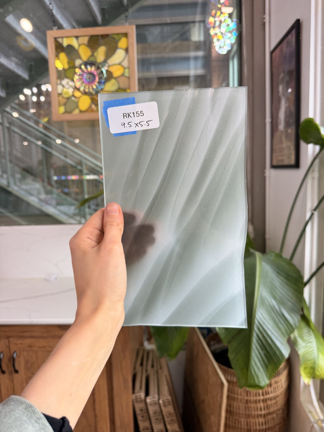 Gray White on Clear Lamberts Flash Glass Sheet Glass Lamberts Glass 9.5x5.5in (LA-95767853)