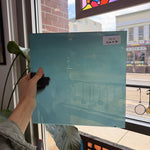 Blue-Gray on Clear Fremont Flash Glass