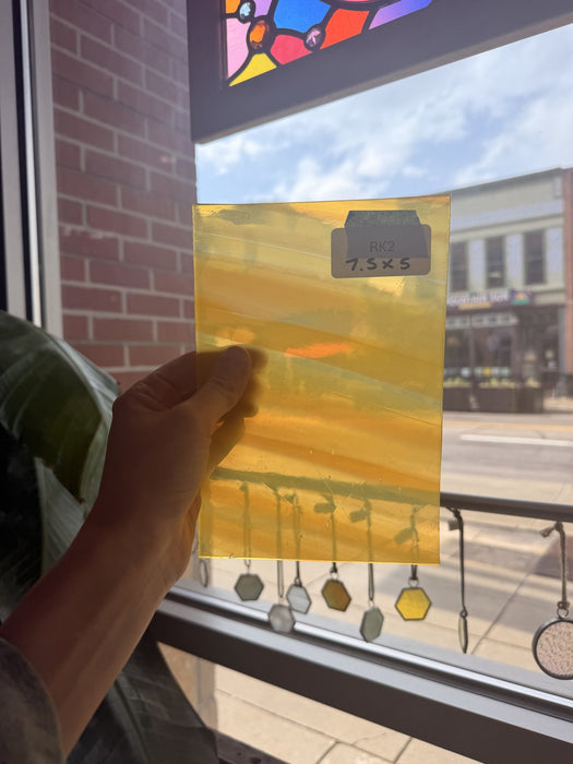 Yellow Clear Wispy S29 Mouth Blown Lamberts Flash Sheet Glass Lamberts Glass