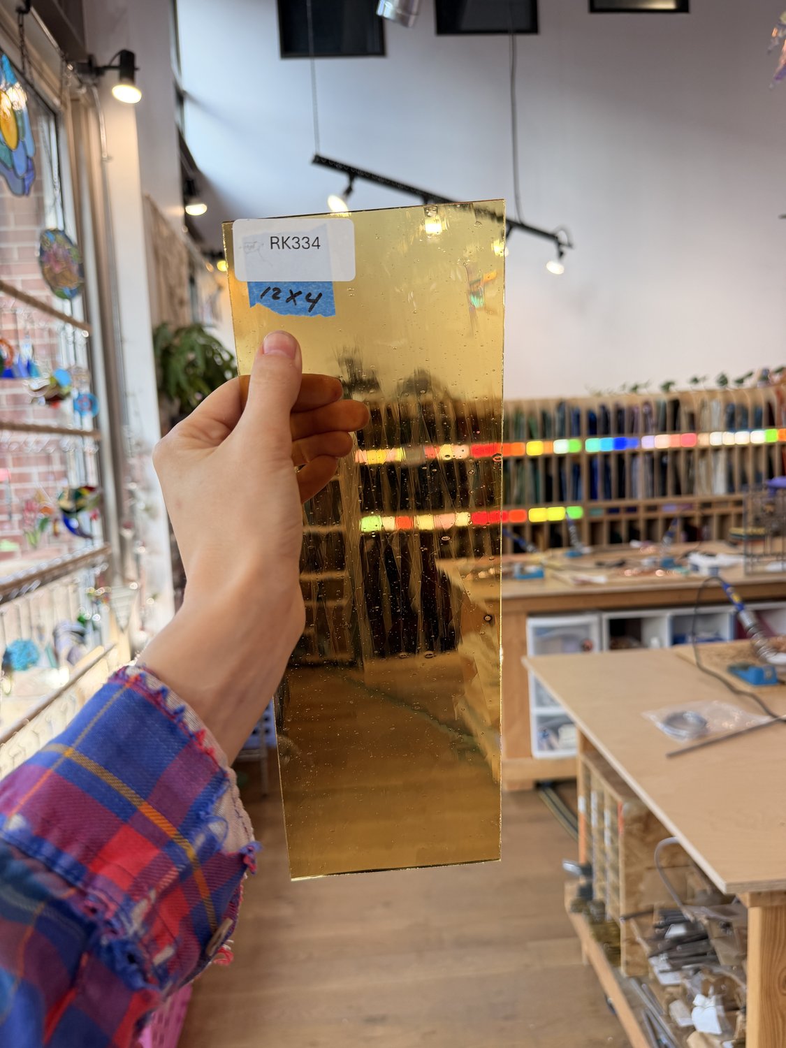 Medium Light Amber Yellow Transparent Lamberts Sheet Glass