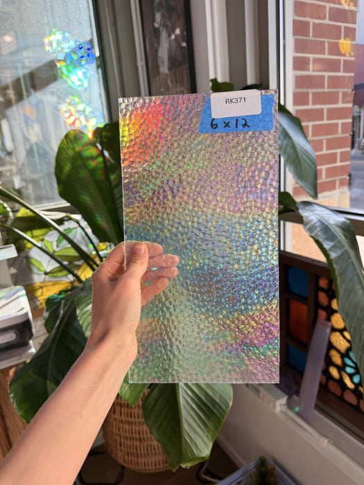 Clear Hammered Iridescent – RK371