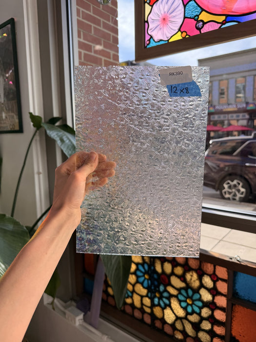 Clear Iridescent Florentine – RK390
