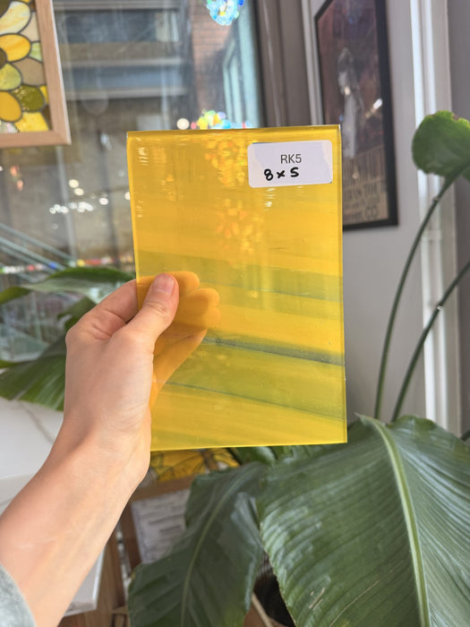 Yellow Clear Wispy S29 Mouth Blown Lamberts Flash Sheet Glass Lamberts Glass 8x5in (LA-32074797)