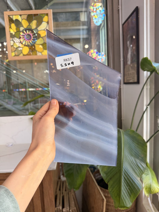 Dusty Purple on Clear Lamberts Flash Glass Sheet Glass Lamberts Glass 5.5x9in (LA-78048301)