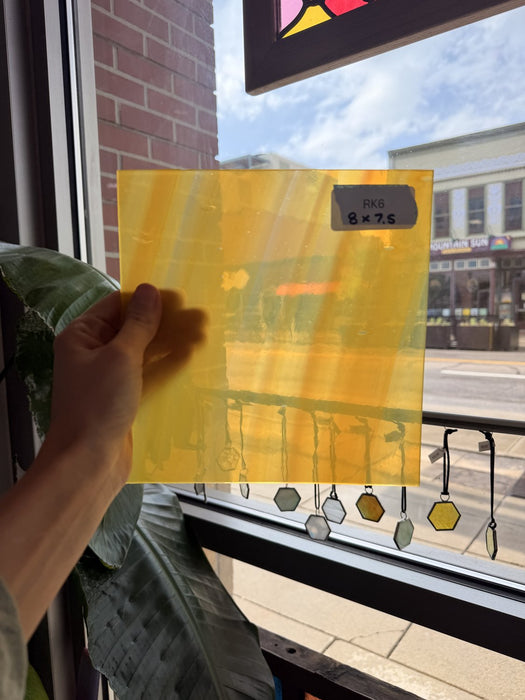 Yellow Clear Wispy S29 Mouth Blown Lamberts Flash Sheet Glass Lamberts Glass
