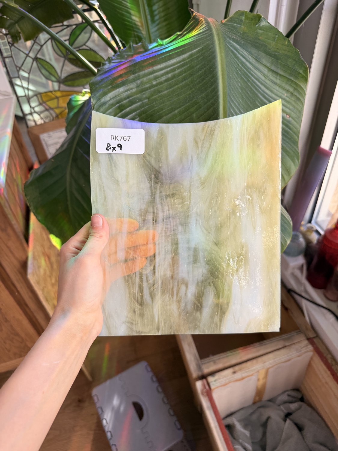 Light Tan Mixed Wispy Wissmach Sheet Glass Colorado Glassworks 8x9in (WM-82421549)