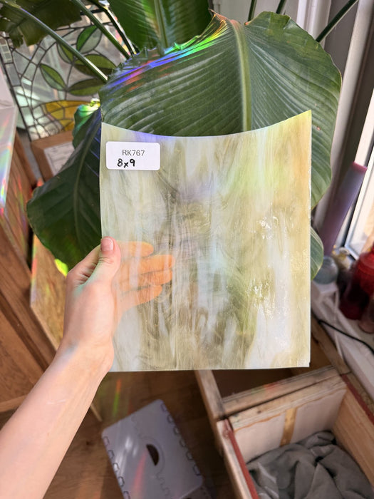 Light Tan Mixed Wispy Sheet Glass Colorado Glassworks RK767 (8x9in)
