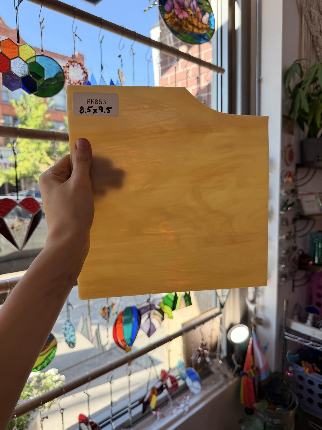 Light Tan Opal Wispy Spectrum Sheet Glass – RK853