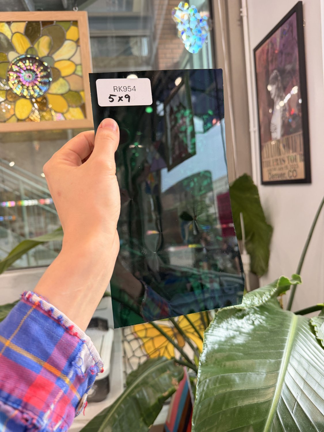 Transparent Mouthblown Emerald Green Flash Glass on Clear Sheet Glass – RK954