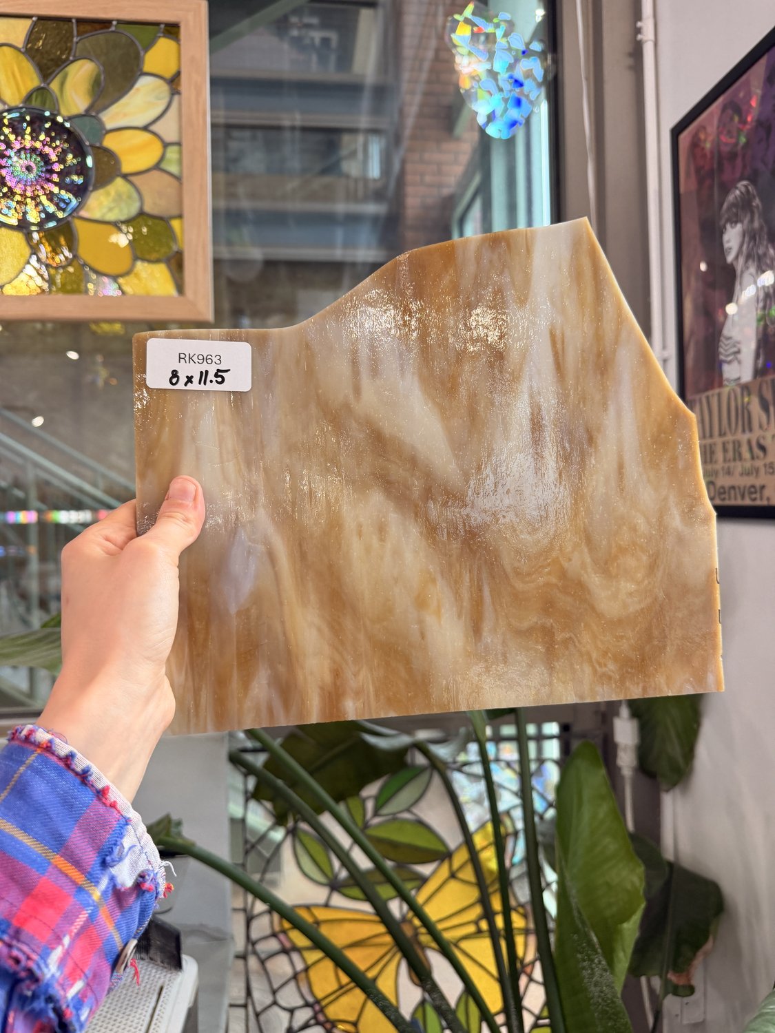 Tan Amber White Wispy Mixed Kokomo Sheet Glass