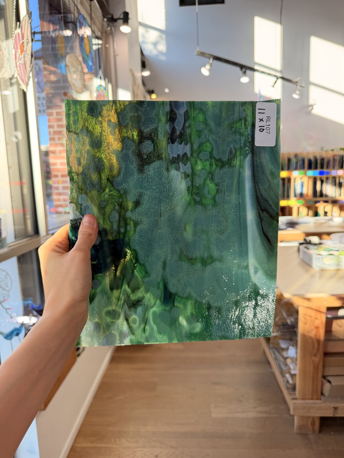 Dark Green Mixed Mottled Sheet Glass